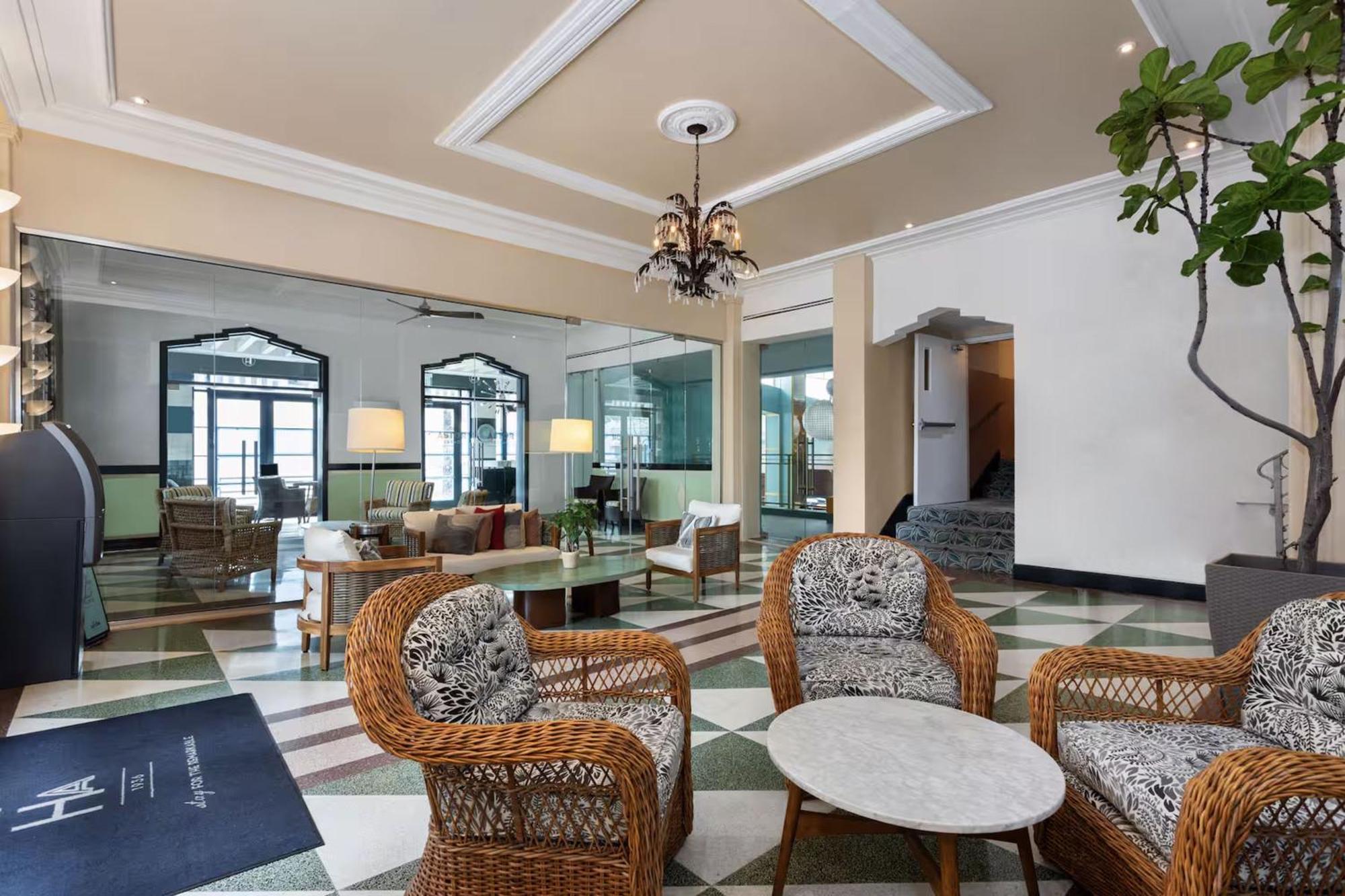Roami At Hotel Astor Miami Beach Exterior photo